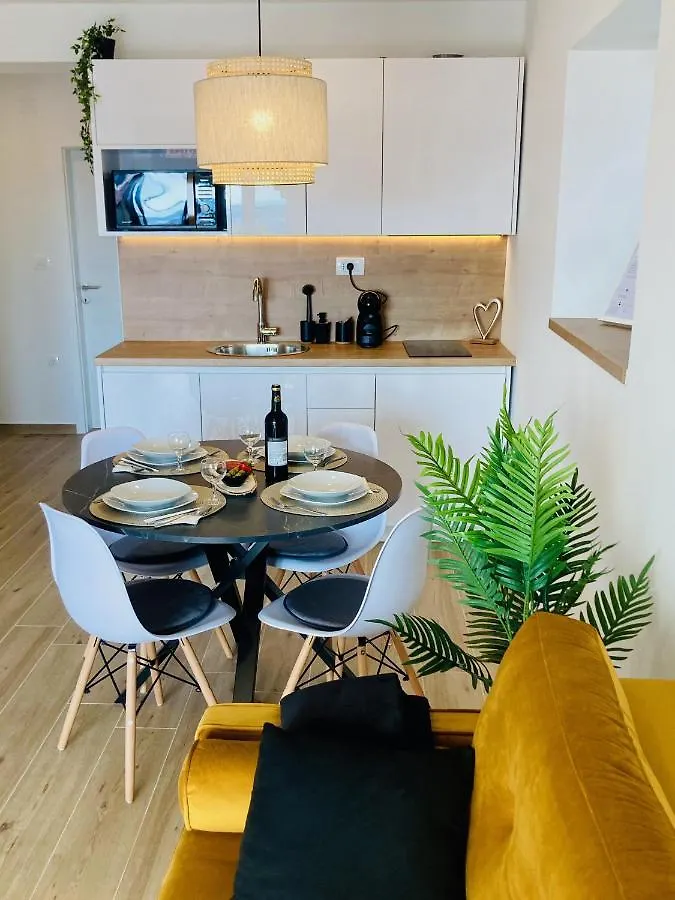 Villa Eva - Apartment Comfy Jadranovo 0*,  Croatia