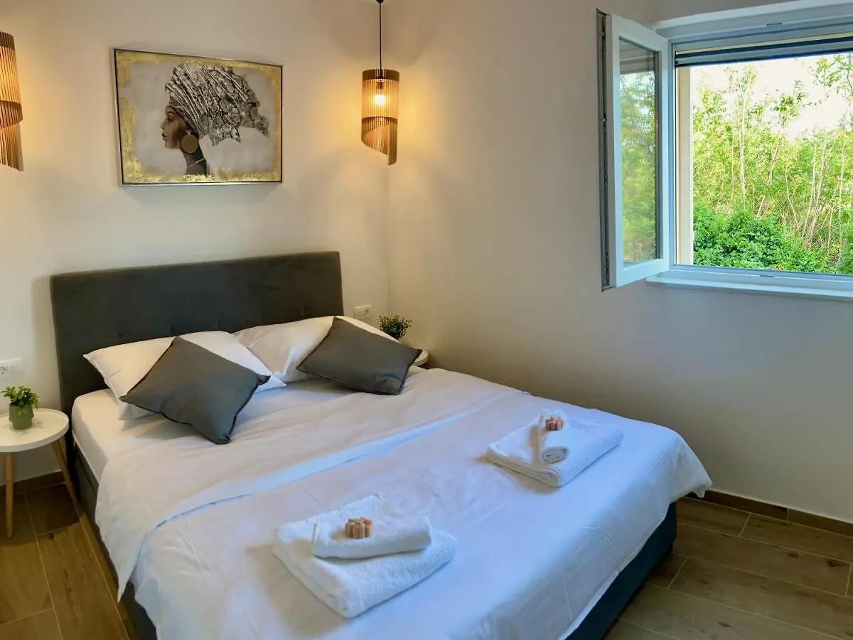 Villa Eva - Apartment Comfy Jadranovo